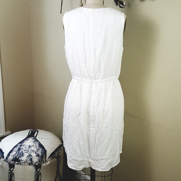 KENZIE // White Cotton Embroidered Mini Dress NWOT - Picture 3 of 8